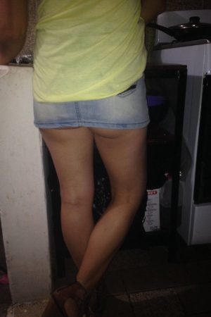 Mon ex m’a écrit, du coup j’ai envie de tout faire péter ce week-end Tahira - rencontre-Libertine-Le Havre